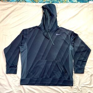 Nike Men’s Therma Fit Striped Athletic Hoodie Black and Grey Size XXL 2x